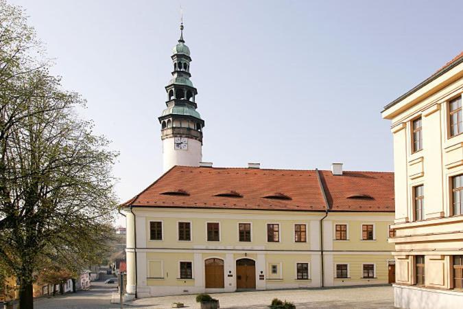 Penzion U Chodskeho Hradu Domažlice Esterno foto